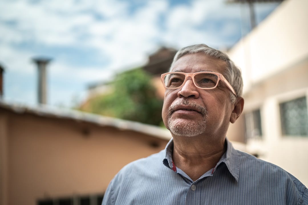 man looking forward man looking forward